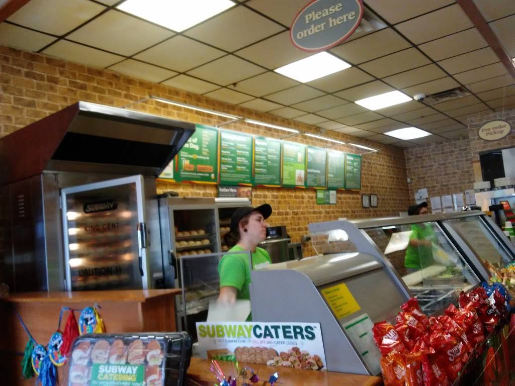 Subway | restaurant | 522 Telegraph Rd, Pontiac, MI 48341, USA | 2483345993 OR +1 248-334-5993