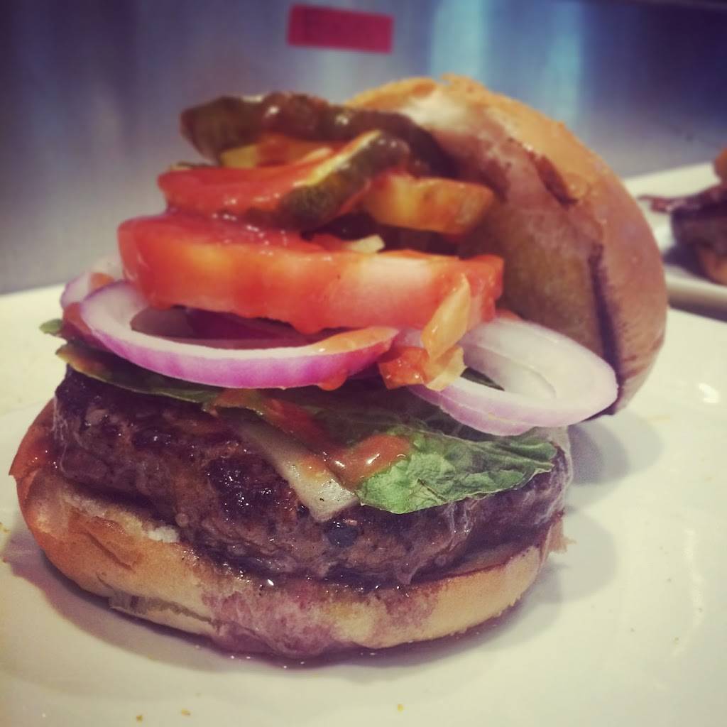 Sherwood Golf Club | restaurant | N580 Robinhood Dr, Sherwood, WI 54169, USA | 9209893400 OR +1 920-989-3400