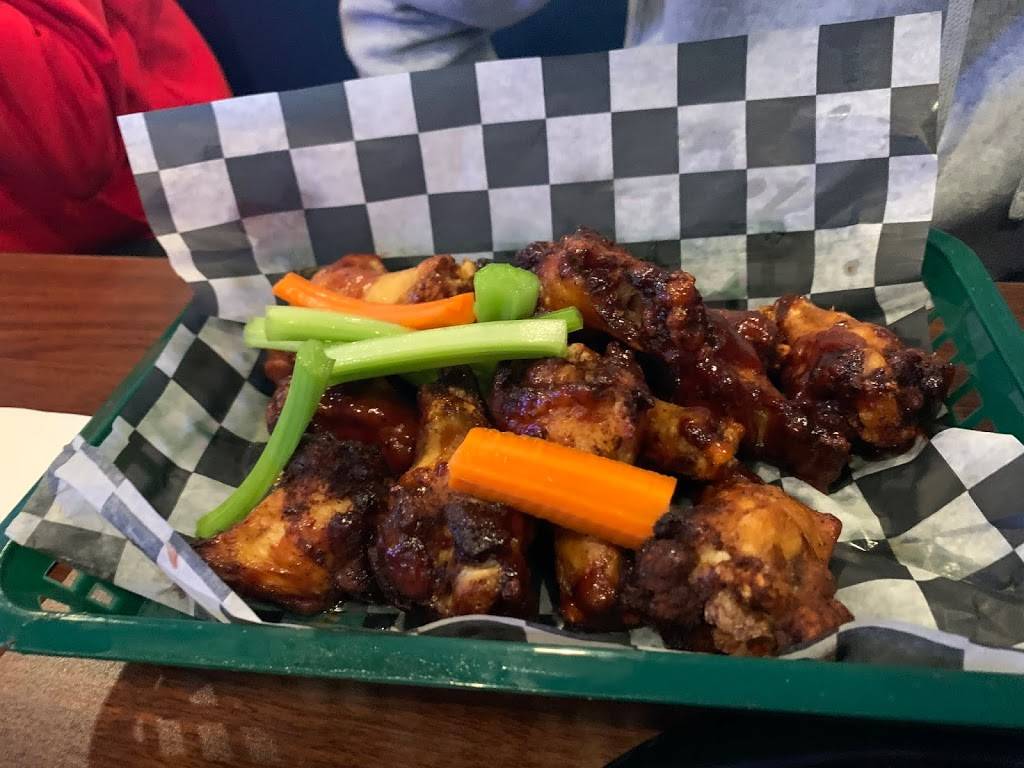 Rookies Sports Bar Wake Forest | restaurant | 11200 Capital Blvd, Wake Forest, NC 27587, USA | 9193902503 OR +1 919-390-2503