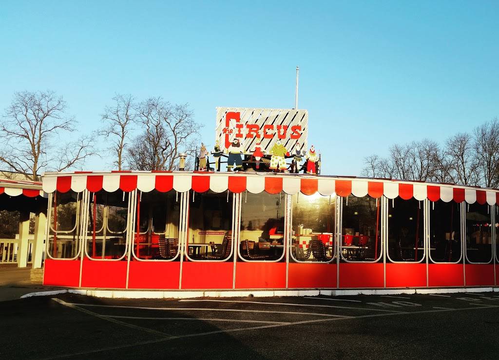 Circus Drive-In | restaurant | 1861 NJ-35, Wall Township, NJ 07719, USA | 7324492650 OR +1 732-449-2650