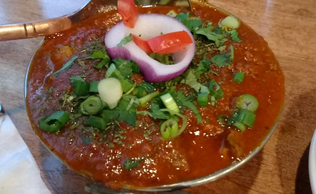 Indian Flame Restaurant | restaurant | 11607 Euclid Ave, Cleveland, OH 44106, USA | 2167915555 OR +1 216-791-5555