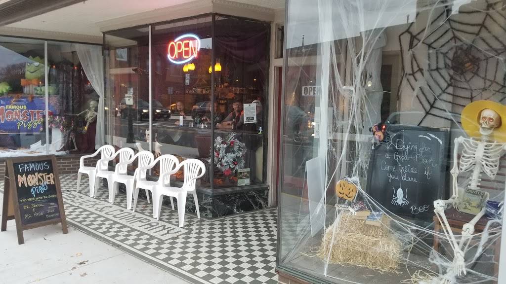 Famous Monster Pizza | restaurant | 208 W Monroe St, Decatur, IN 46733, USA | 2607064040 OR +1 260-706-4040