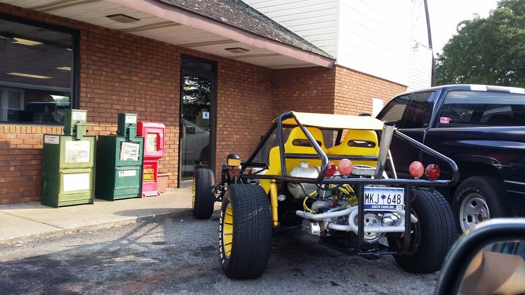 Petees Good Foods | restaurant | 101 N Main St, Travelers Rest, SC 29690, USA | 8648347315 OR +1 864-834-7315