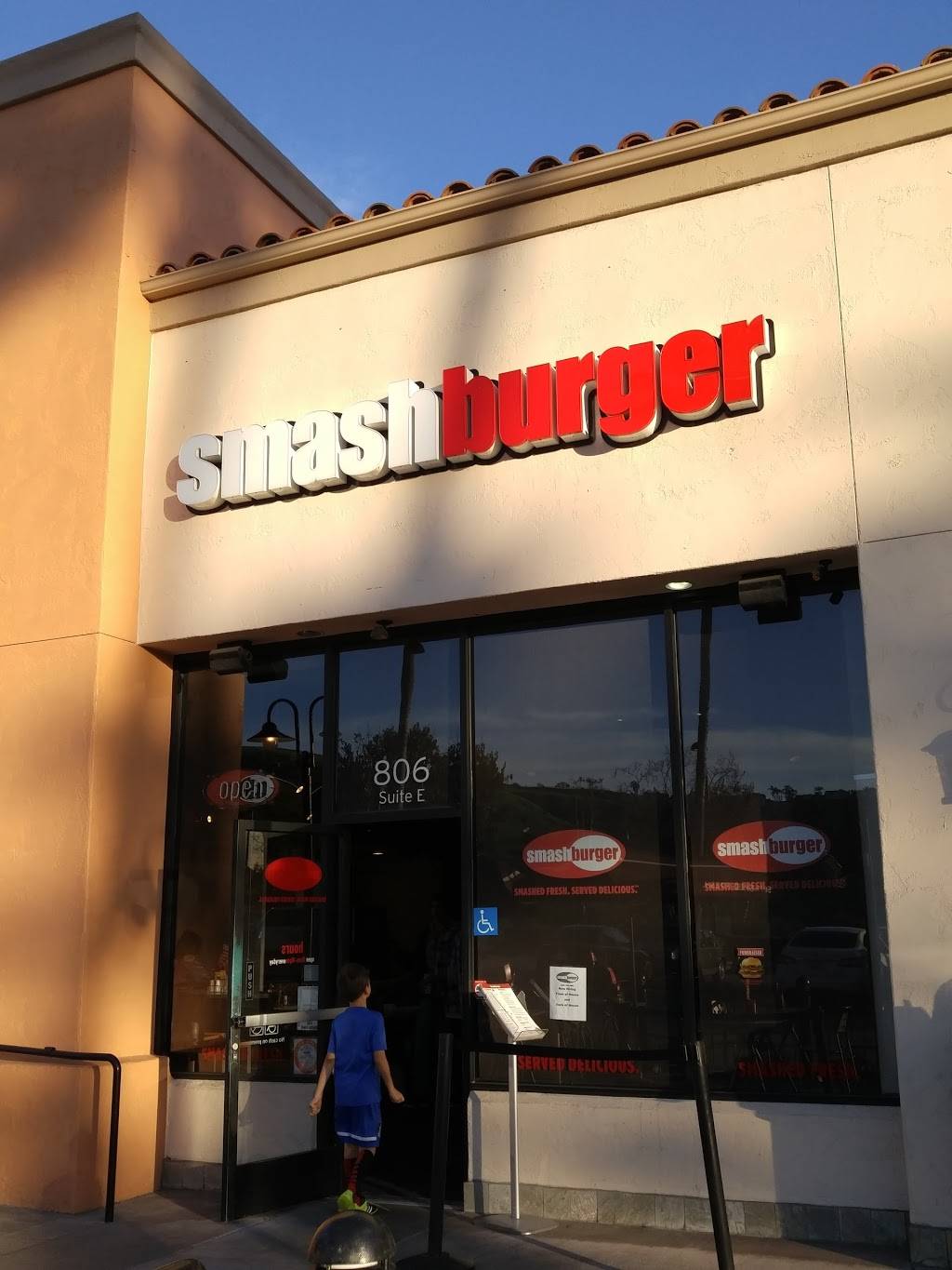 Smashburger | restaurant | 806 Avenida Pico Suite E, San Clemente, CA 92673, USA | 9492184900 OR +1 949-218-4900