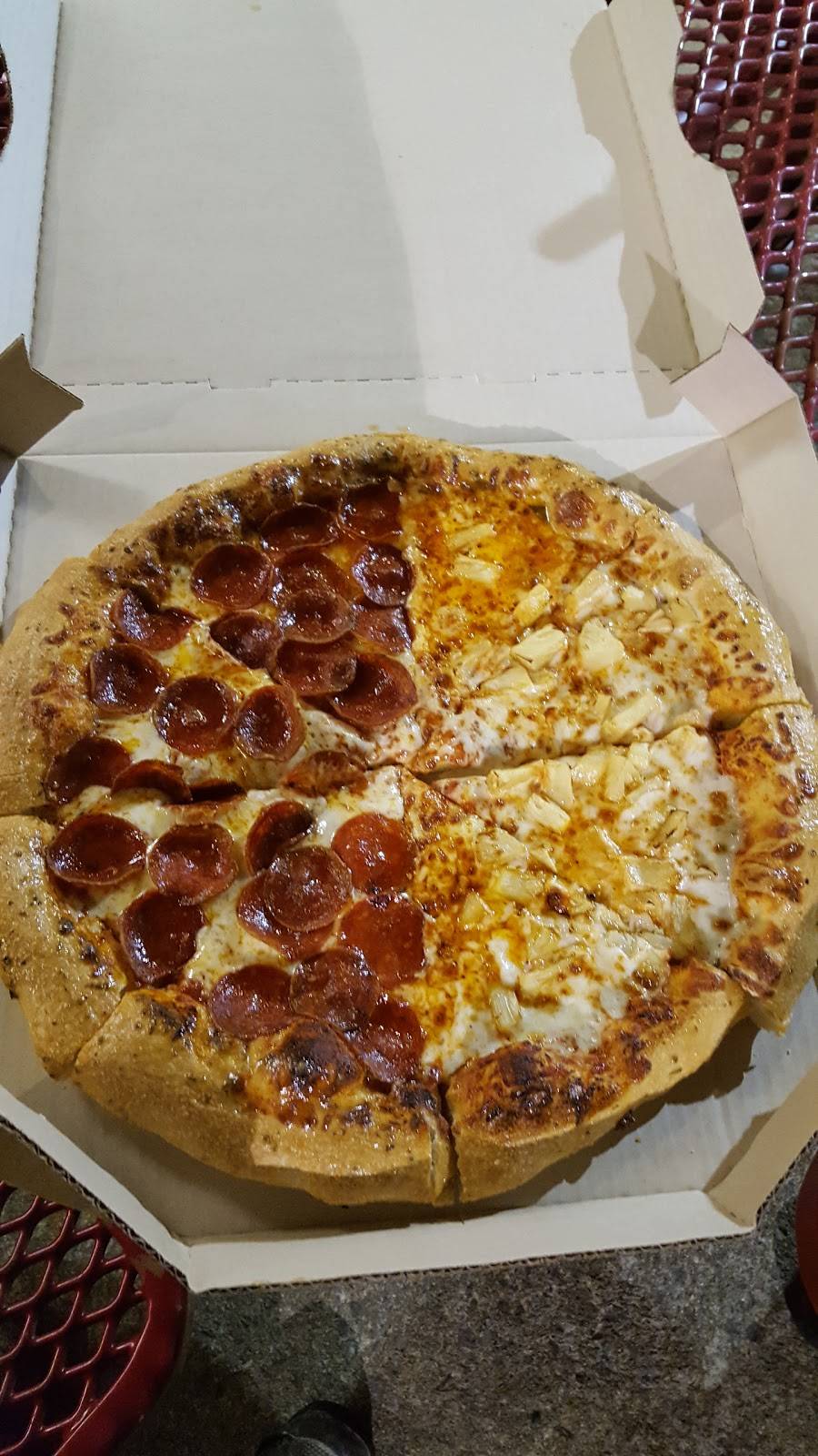 Pizza Hut | restaurant | 4101 Dale Blvd, Dale City, VA 22193, USA | 7036801444 OR +1 703-680-1444