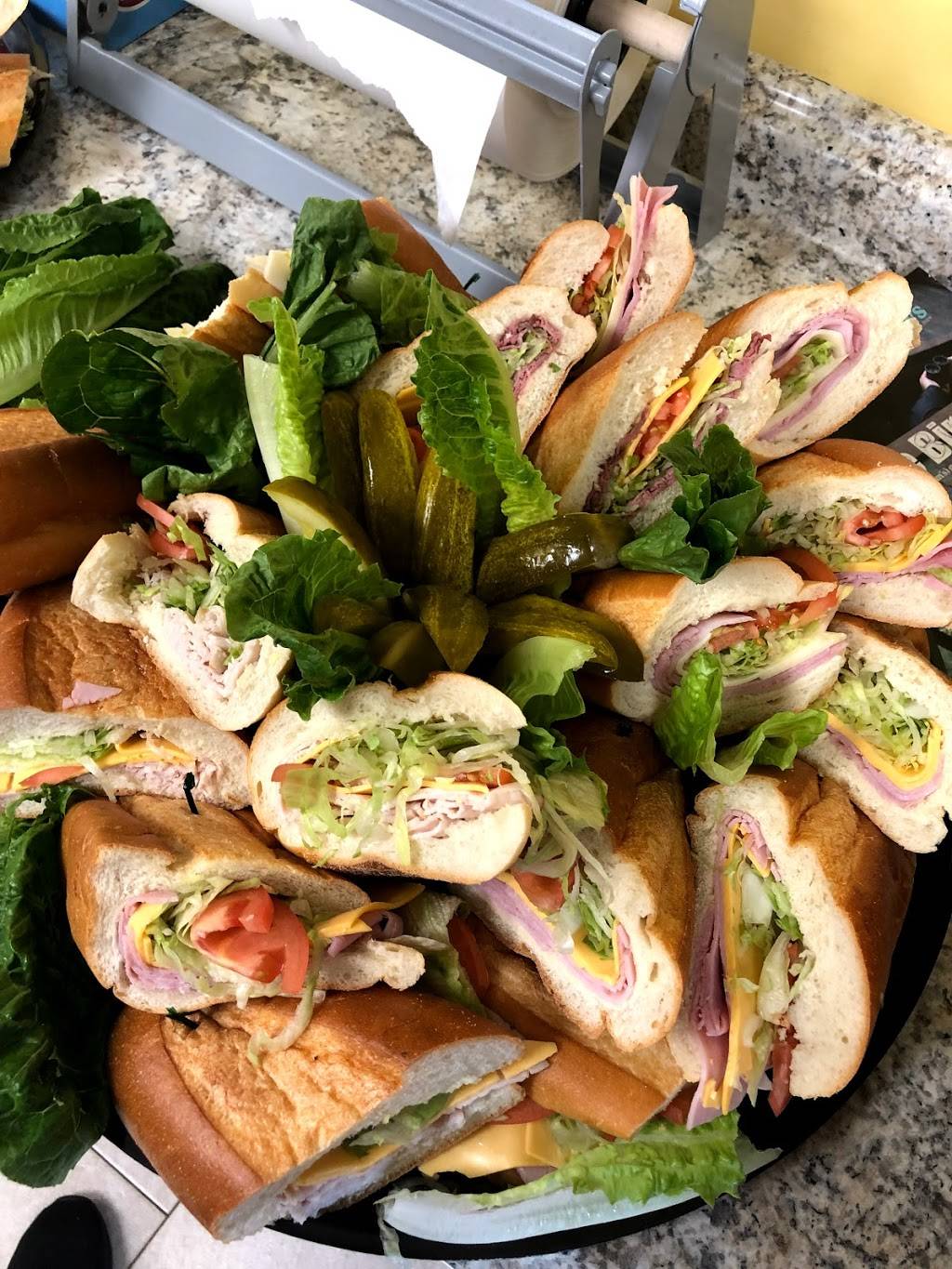 Pop’s Bagel Shop | bakery | 131 Lakeside Blvd, Landing, NJ 07850, USA | 9738103030 OR +1 973-810-3030