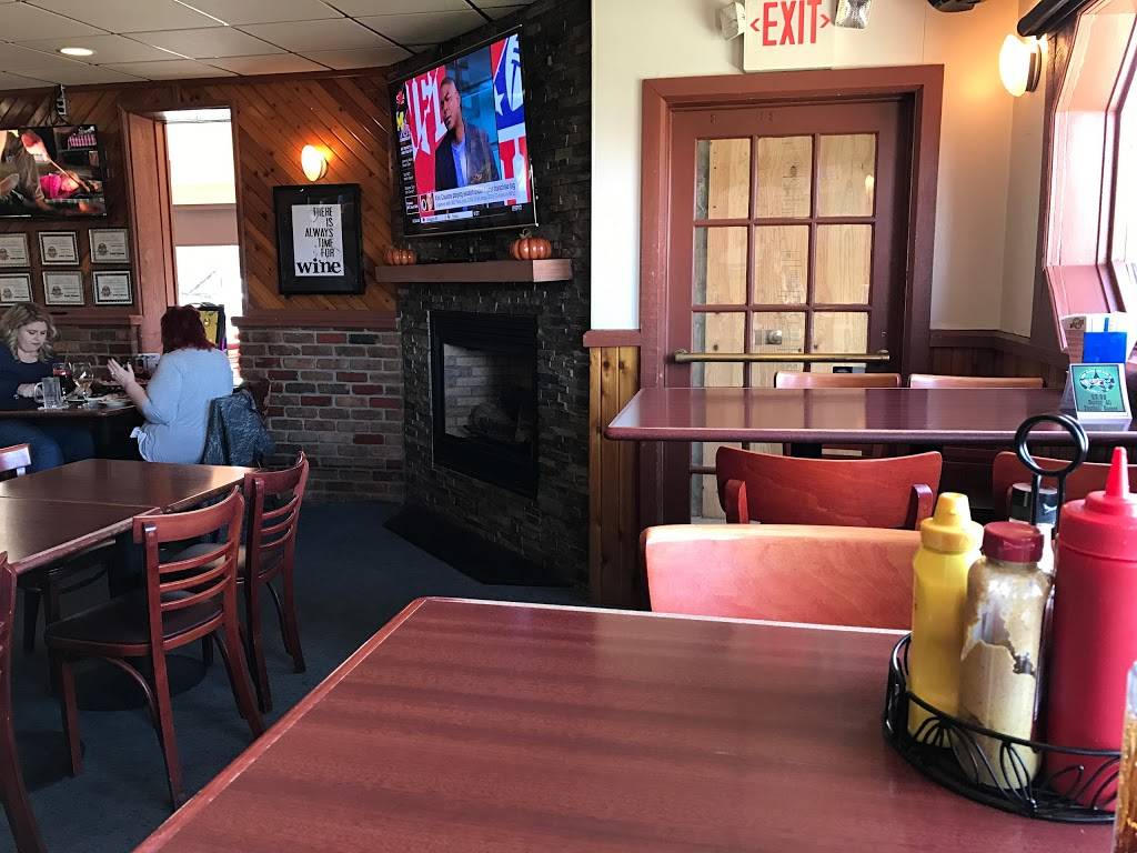 Tavern On the Main | restaurant | 235 S Main St, Clawson, MI 48017, USA | 2485881696 OR +1 248-588-1696