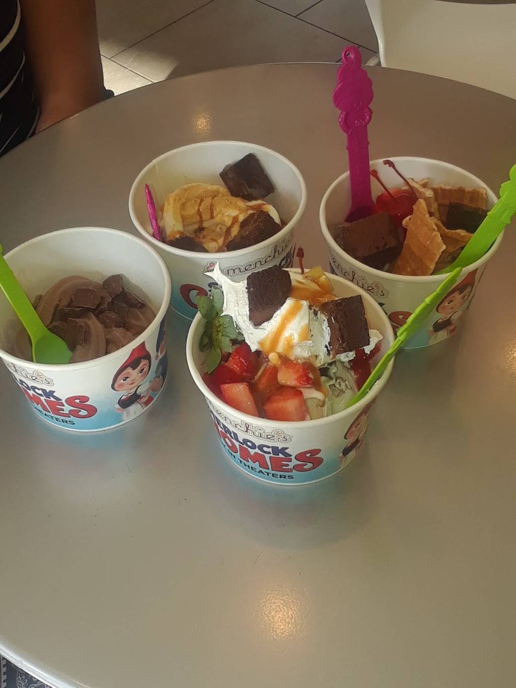 Menchies Frozen Yogurt | bakery | 1120 Townpark Ave Ste 1062, Lake Mary, FL 32746, USA | 4079155715 OR +1 407-915-5715