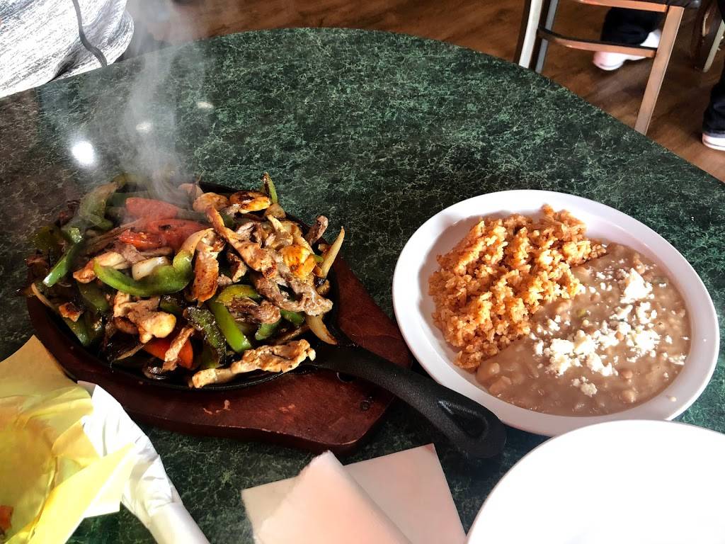 La Adelita Mexican Restaurant | restaurant | 7377 El Camino Real, Atascadero, CA 93422, USA | 8054642930 OR +1 805-464-2930