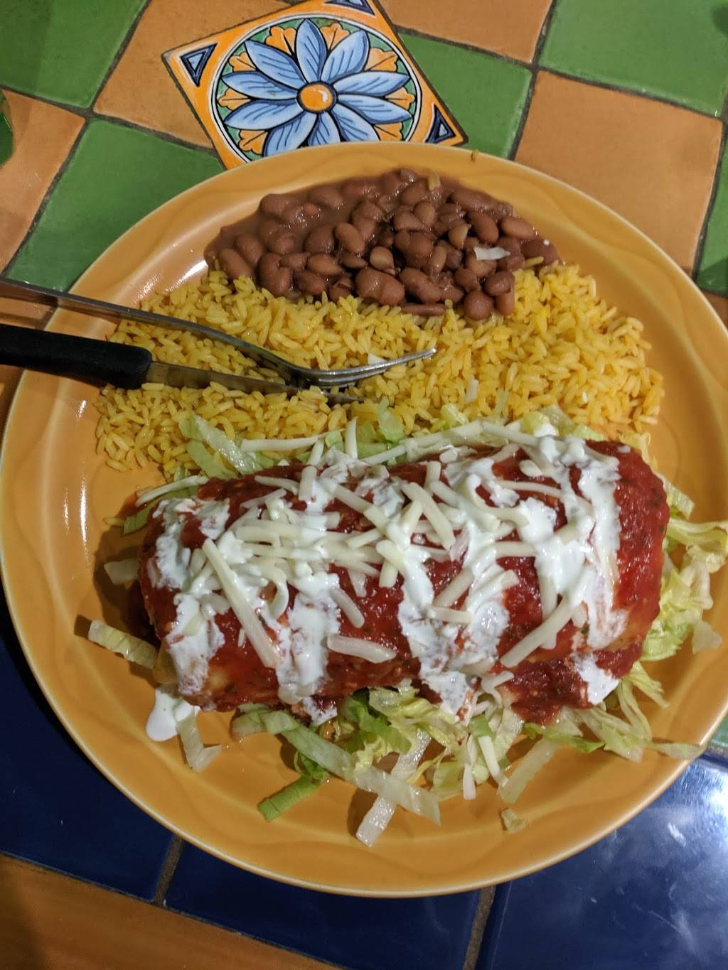 Tacos Lupita | restaurant | 63 Washington St, Gloucester, MA 01930, USA | 9782829600 OR +1 978-282-9600