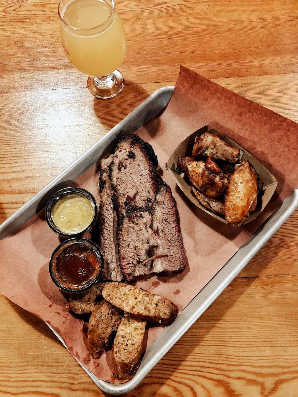 250 Texas BBQ at Farmers Market | restaurant | 4650 Queensbury Rd, Riverdale, MD 20737, USA | 2405215790 OR +1 240-521-5790