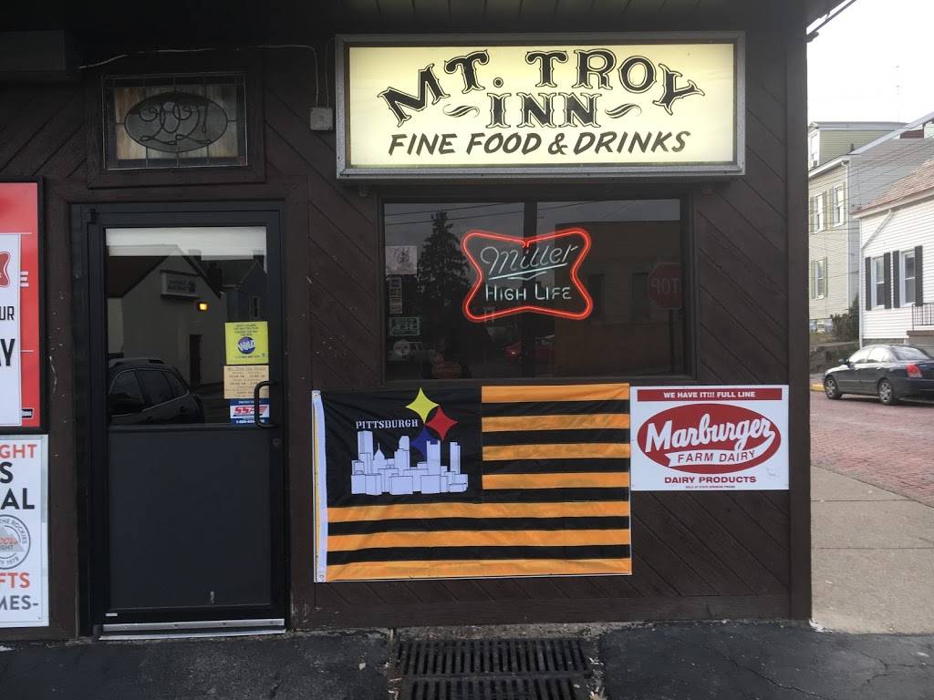 Mt Troy Inn | restaurant | 2021 Mt Troy Rd, Pittsburgh, PA 15212, USA | 4122357663 OR +1 412-235-7663