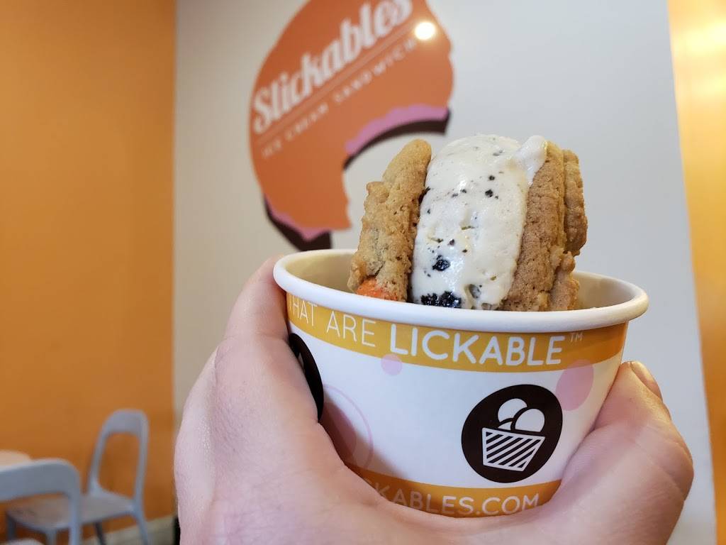 slickables ice cream sandwich | restaurant | 1223 University Ave #100, Riverside, CA 92507, USA | 4804094591 OR +1 480-409-4591