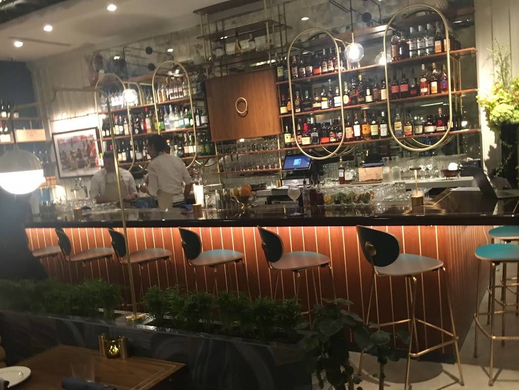 Bistro Jolie | restaurant | 2922 Beverly Glen Cir, Los Angeles, CA 90077, USA | 3107739484 OR +1 310-773-9484