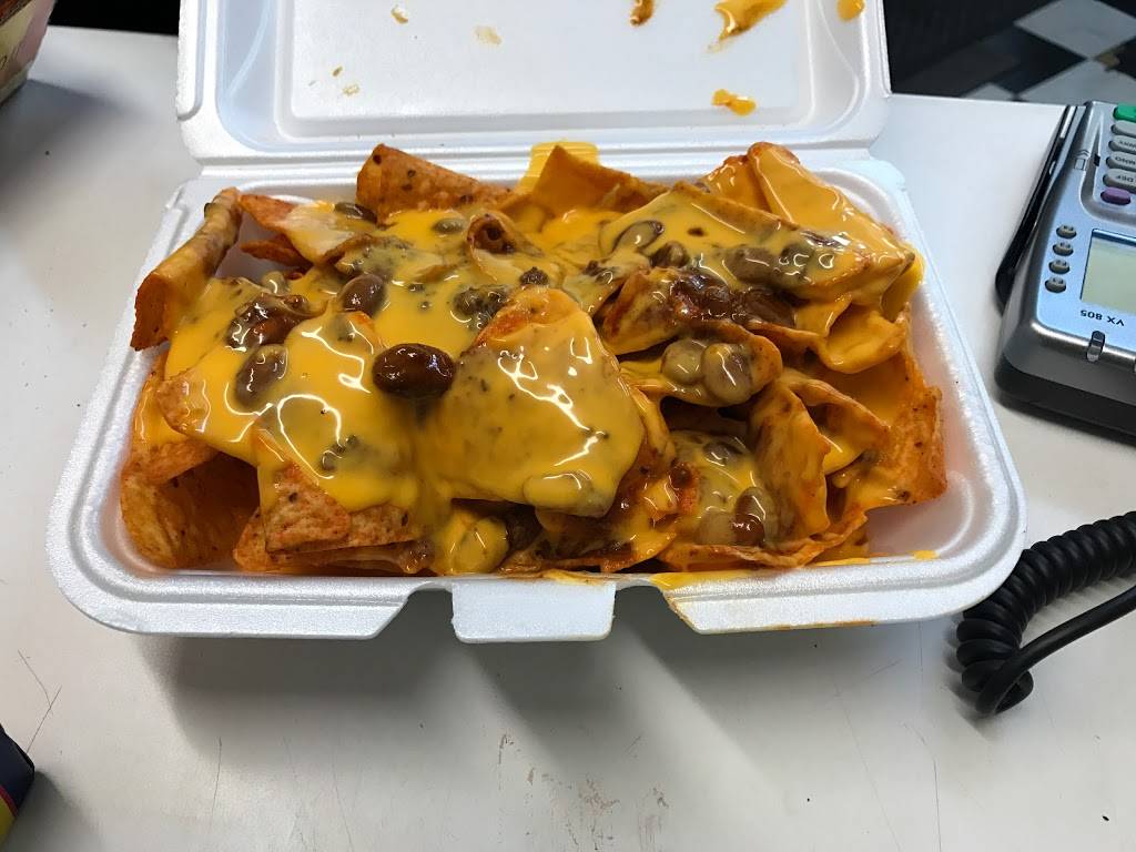 Lisas Market | meal takeaway | 3659 Nebraska Ave, St. Louis, MO 63118, USA | 3148333351 OR +1 314-833-3351