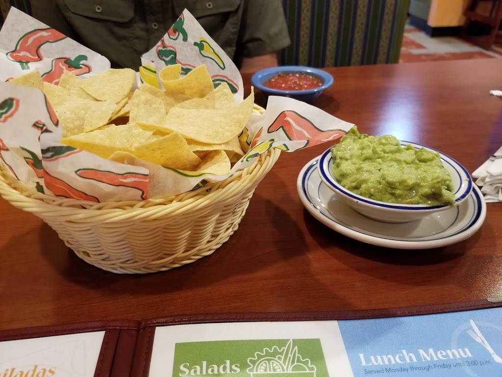 El Maguey | restaurant | 1221 N Rock Rd, Derby, KS 67037, USA | 3166138806 OR +1 316-613-8806