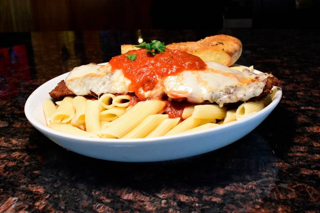 Four Brothers Pizzaria & Restaurant | restaurant | 254 Old Forge Rd, East Greenwich, RI 02818, USA | 4018840040 OR +1 401-884-0040