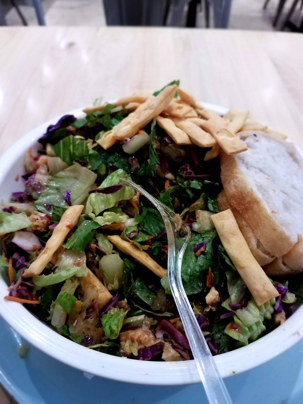 Just Salad | restaurant | 20 E Jackson Blvd, Chicago, IL 60604, USA | 8666733757 OR +1 866-673-3757