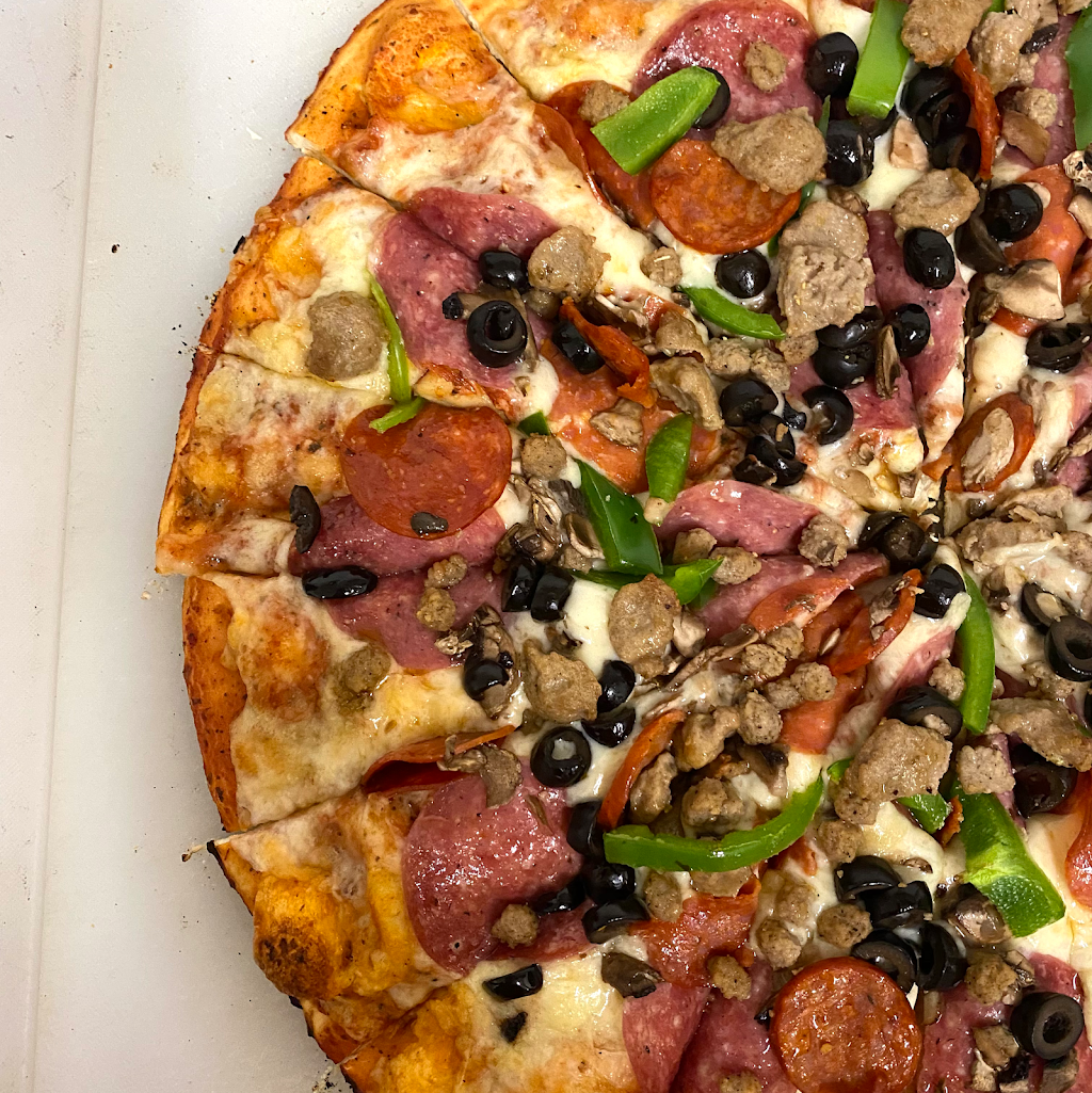 Poor Richards Pizza Olive | restaurant | 1549 W Olive Ave, Porterville, CA 93257, USA | 5598547130 OR +1 559-854-7130