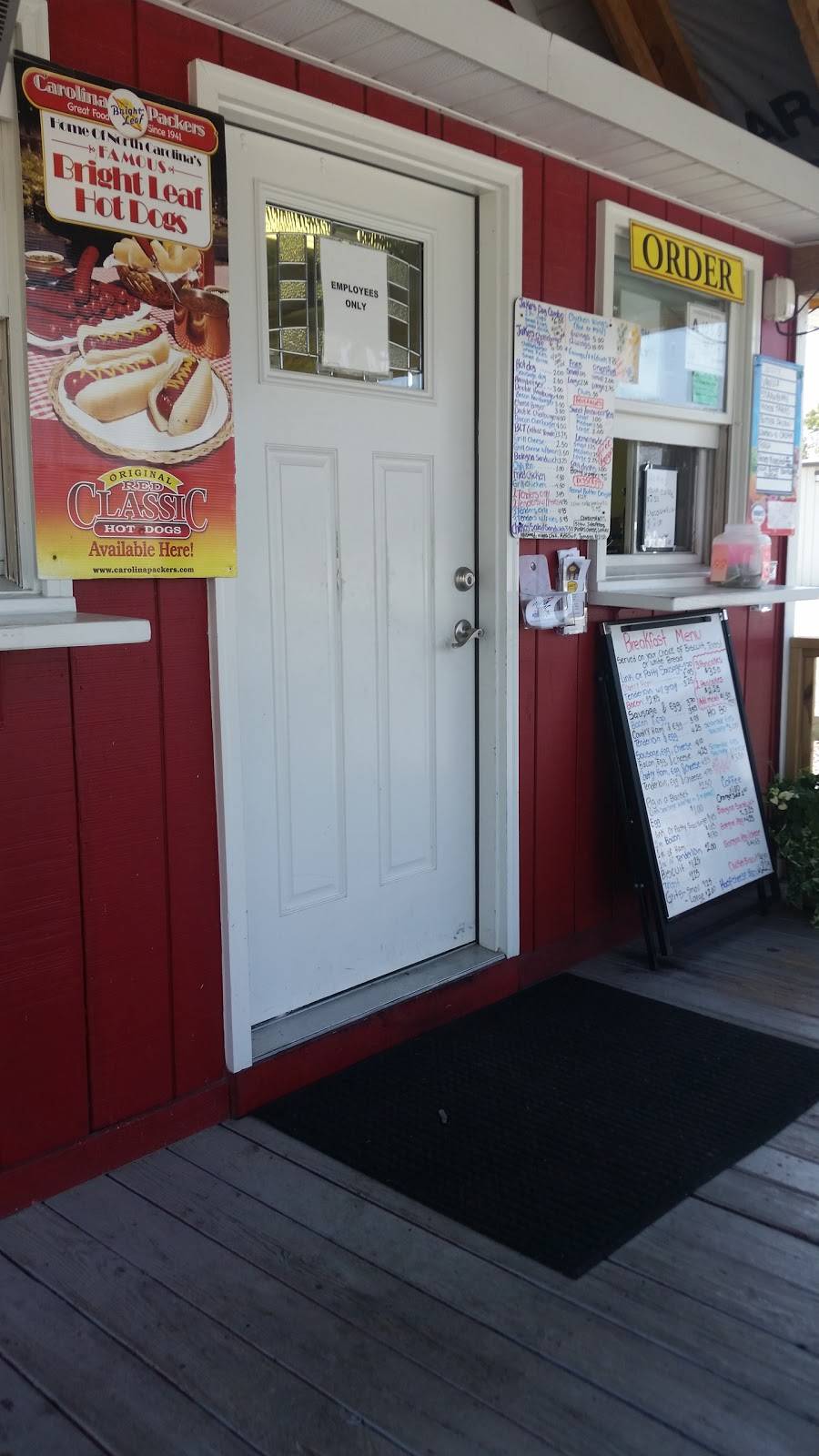 Jakes Grill | restaurant | 319 US-301, Selma, NC 27576, USA | 9192844444 OR +1 919-284-4444