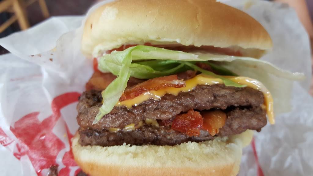 Wendys | restaurant | 7401 Mission St, Daly City, CA 94014, USA | 6507552755 OR +1 650-755-2755