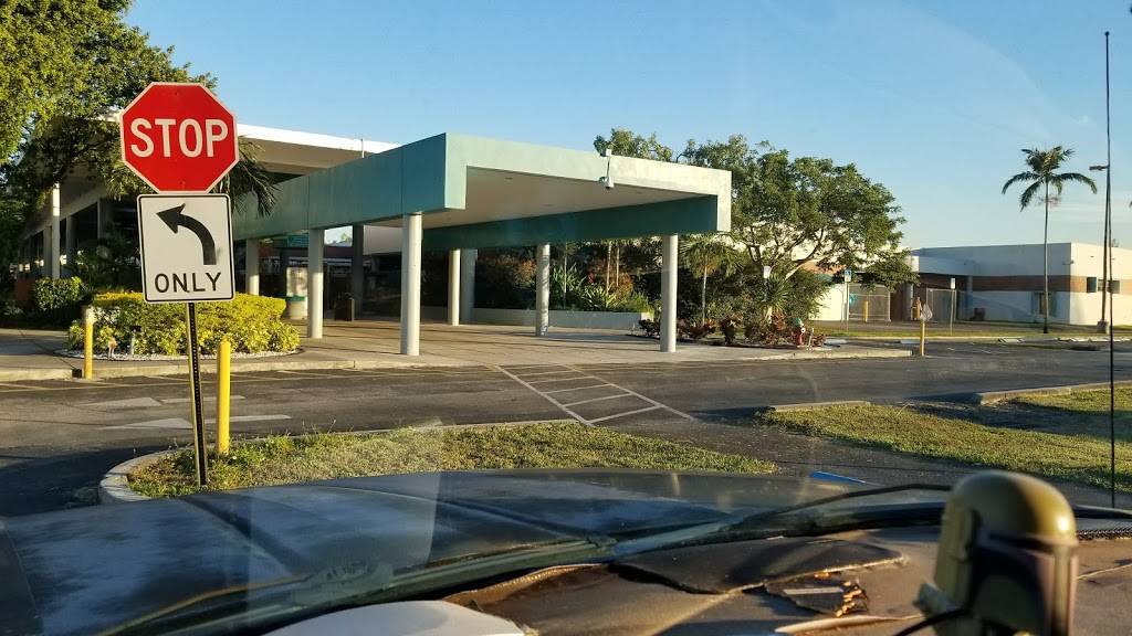 Westport Plaza | shopping mall | 6525 Nova Dr, Davie, FL 33317, USA | 5616302300 OR +1 561-630-2300