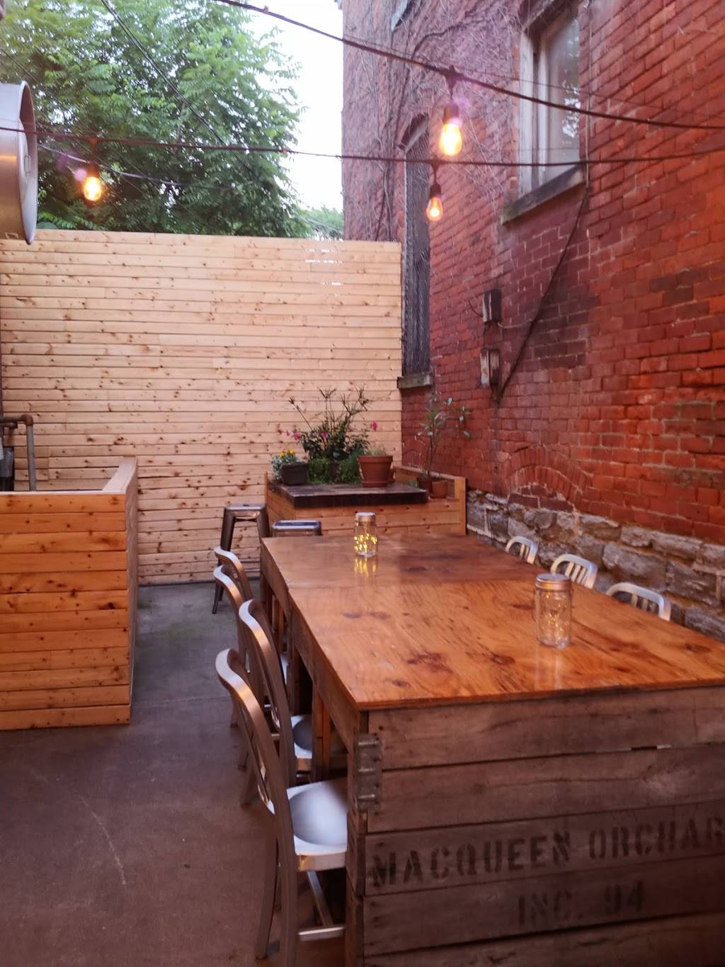 The Osteria at Camelot | restaurant | 901 Oak St, Columbus, OH 43205, USA | 6144418860 OR +1 614-441-8860