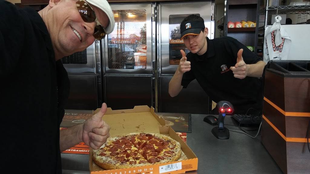 Little Caesars Pizza | meal takeaway | 1926 US-19, Holiday, FL 34691, USA | 7279379977 OR +1 727-937-9977