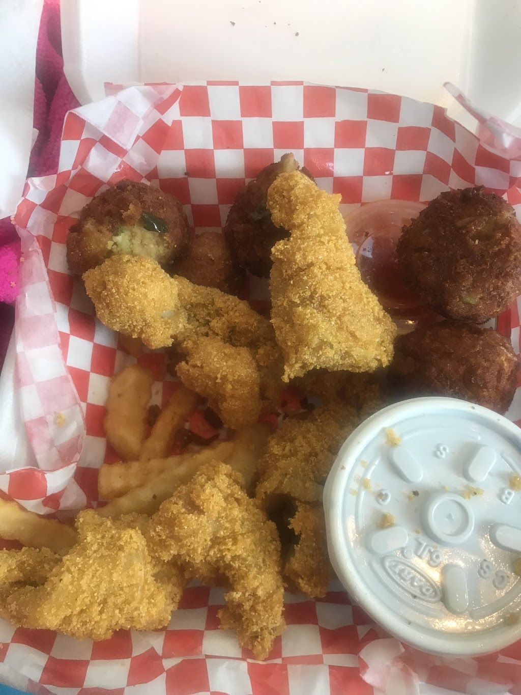 HushPuppies | restaurant | 1291 E Leland Rd, Pittsburg, CA 94565, USA | 4152512109 OR +1 415-251-2109