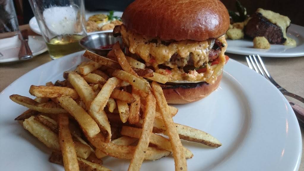 Dyron’s Lowcountry | restaurant | 121 Oak St, Mountain Brook, AL 35223, USA | 2058348257 OR +1 205-834-8257