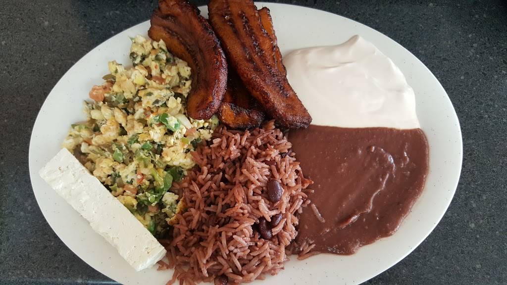 Cristo Rey Restaurant | bakery | 944 Cypress Creek Pkwy, Houston, TX 77090, USA | 2817818454 OR +1 281-781-8454