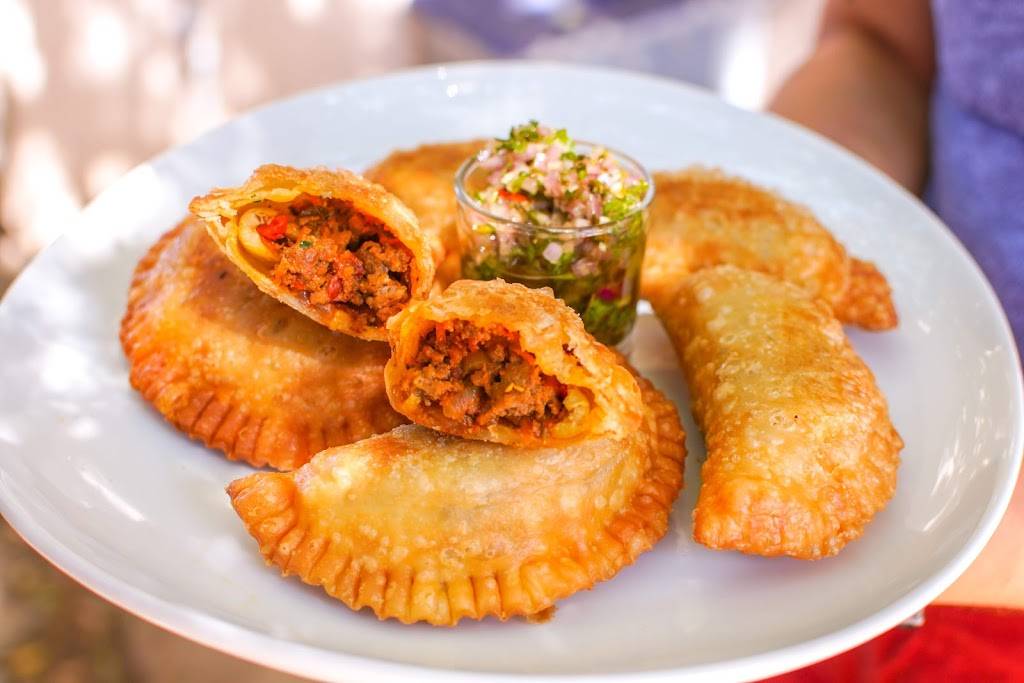 The Table Home Restaurant | restaurant | 23799 New England Dr, Moreno Valley, CA 92553, USA | 9514885880 OR +1 951-488-5880