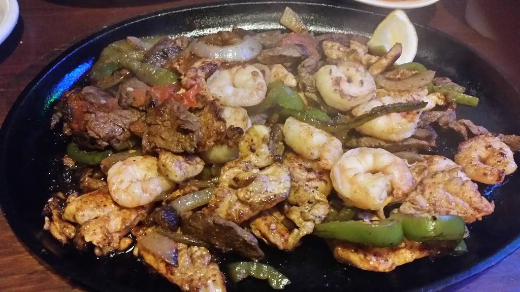 Casa Romero | restaurant | 521 E Airline Dr, East Alton, IL 62024, USA | 6182588204 OR +1 618-258-8204