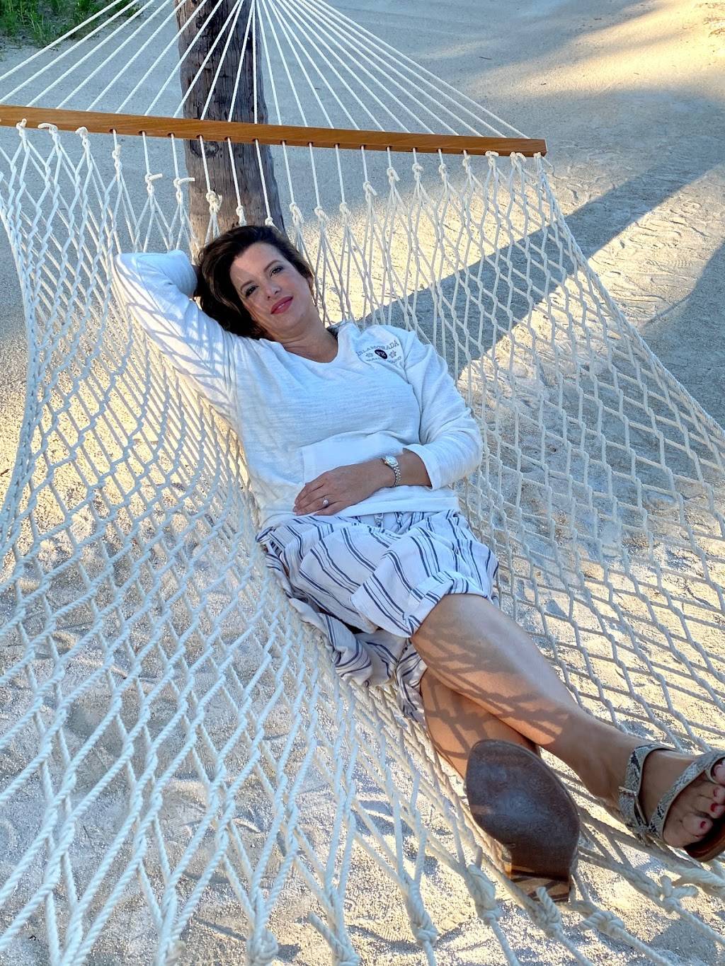 Latin American Café | restaurant | 3705 W 20th Ave, Hialeah, FL 33012, USA | 3058280215 OR +1 305-828-0215