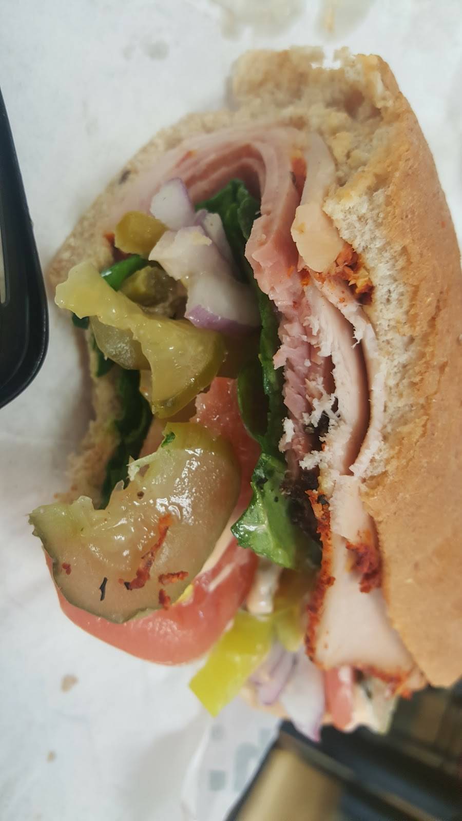 Subway | restaurant | 18900 NE 25th Ave, Miami, FL 33180, USA | 3056639883 OR +1 305-663-9883