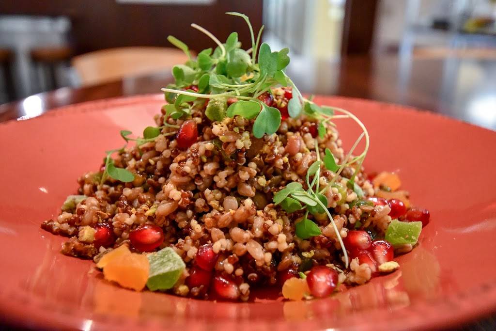 Shift Restaurant and Bar | restaurant | 24253 State Line Rd, Lawrenceburg, IN 47025, USA | 8127477512 OR +1 812-747-7512