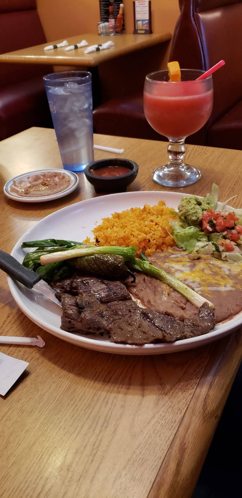 El Rancho Viejo | La Center | restaurant | 121 E 4th St, La Center, WA 98629, USA | 3602632323 OR +1 360-263-2323