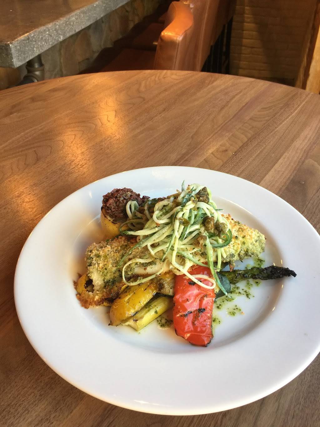 Greenfields Gastro Public House | restaurant | 900 Greenbank Rd, Nepean, ON K2J 4P6, Canada | 6138239900 OR +1 613-823-9900