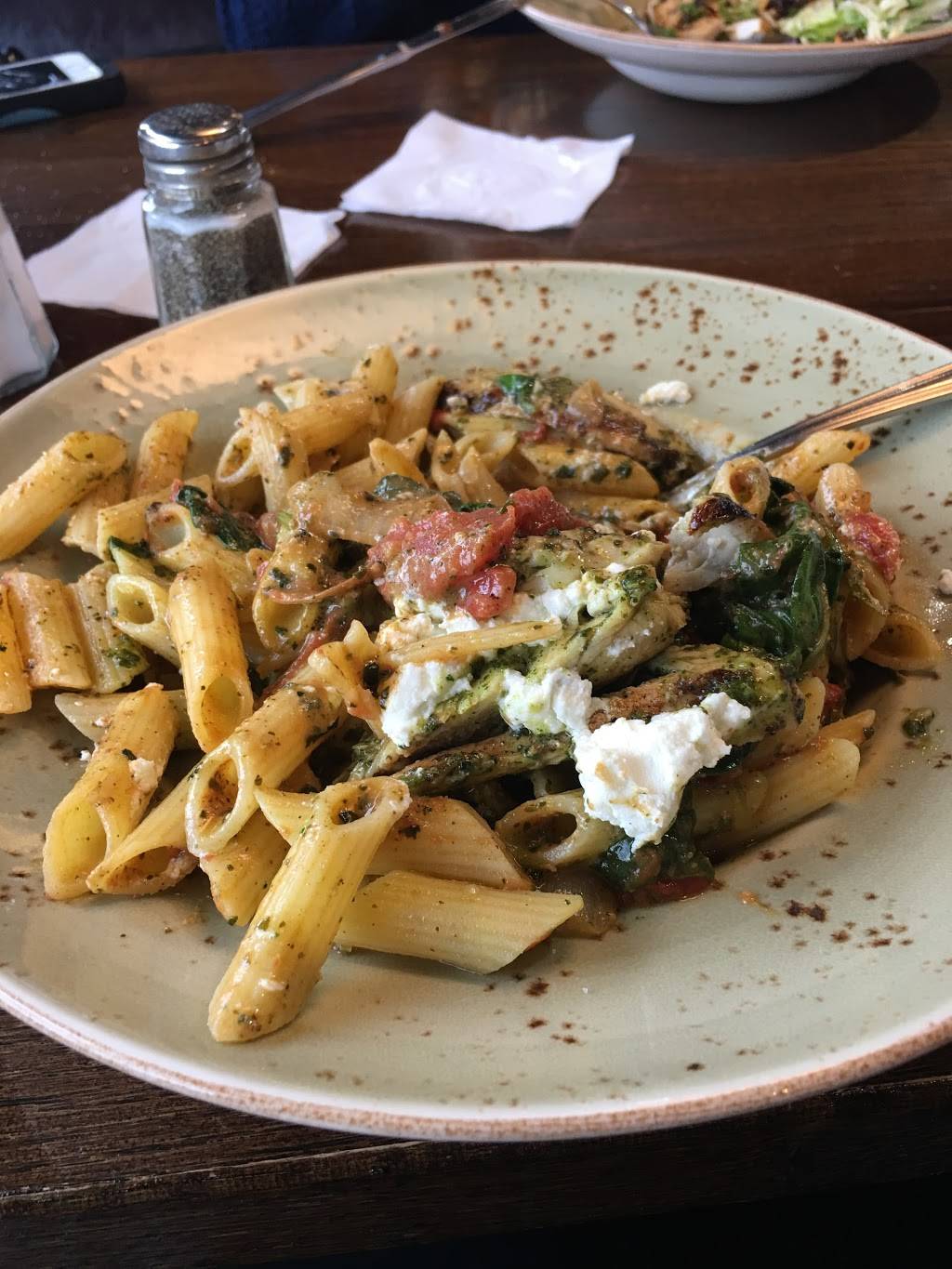 Kelseys Original Roadhouse | restaurant | 771 Golf Links Rd, Ancaster, ON L9G 3K9, Canada | 9053045100 OR +1 905-304-5100