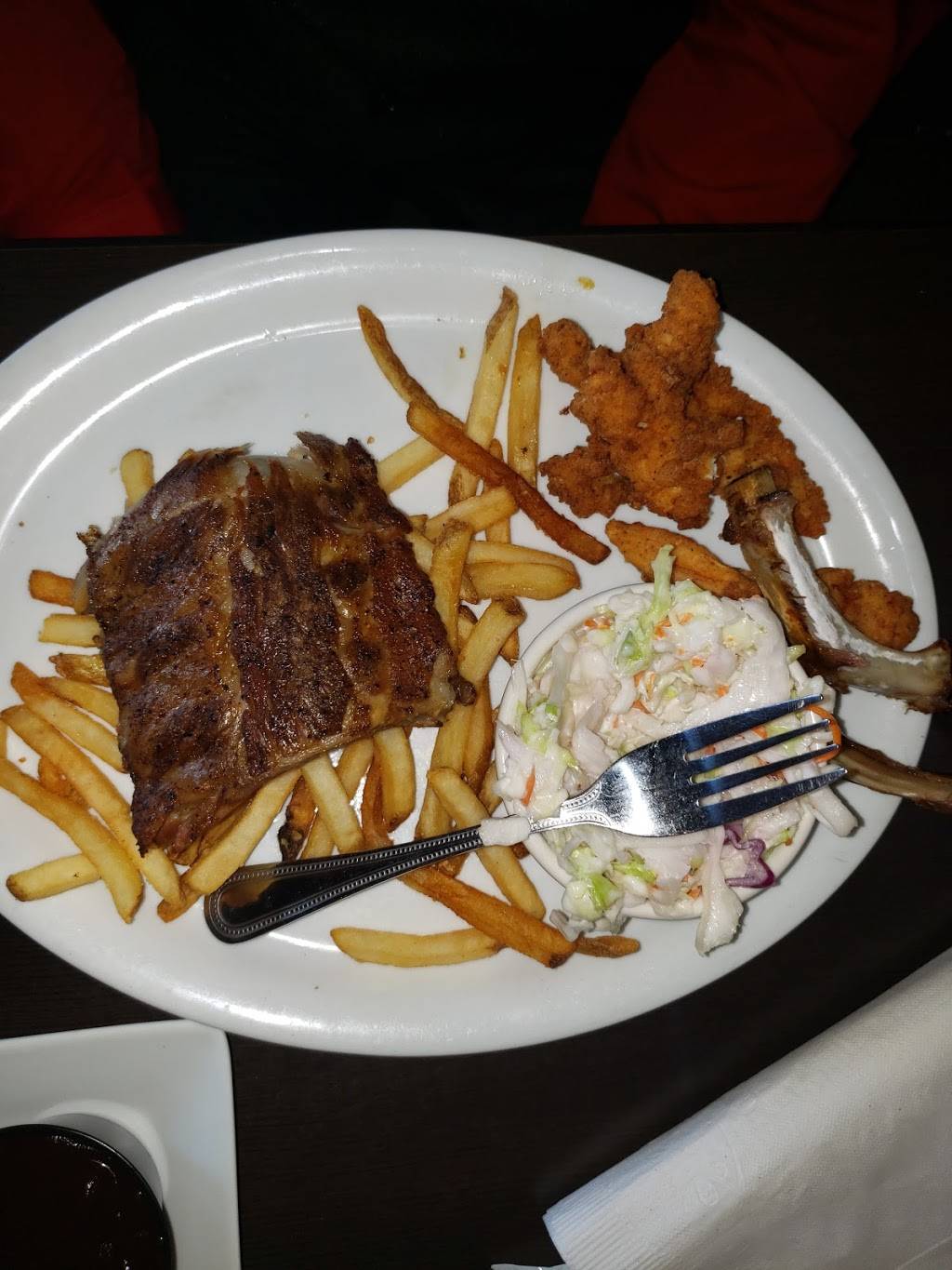 Ruby Tuesday | restaurant | 2023 Village Dr, Leeds, AL 35094, USA | 2056407829 OR +1 205-640-7829