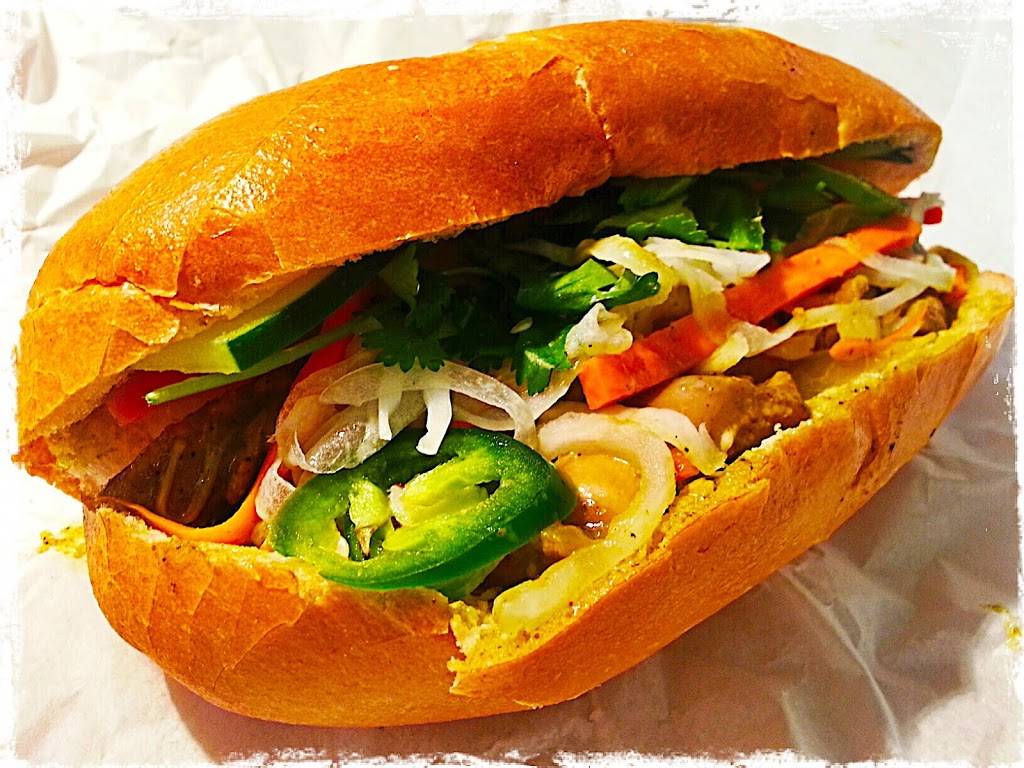 Banh Mi & Tea | restaurant | 7067 Hwy 6 N, Houston, TX 77095, USA | 2816568075 OR +1 281-656-8075