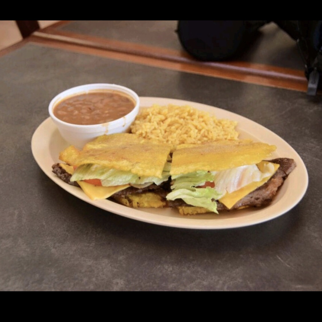 Mini chi-chi | restaurant | 5431 W Madison St, Chicago, IL 60644, USA | 7733790970 OR +1 773-379-0970