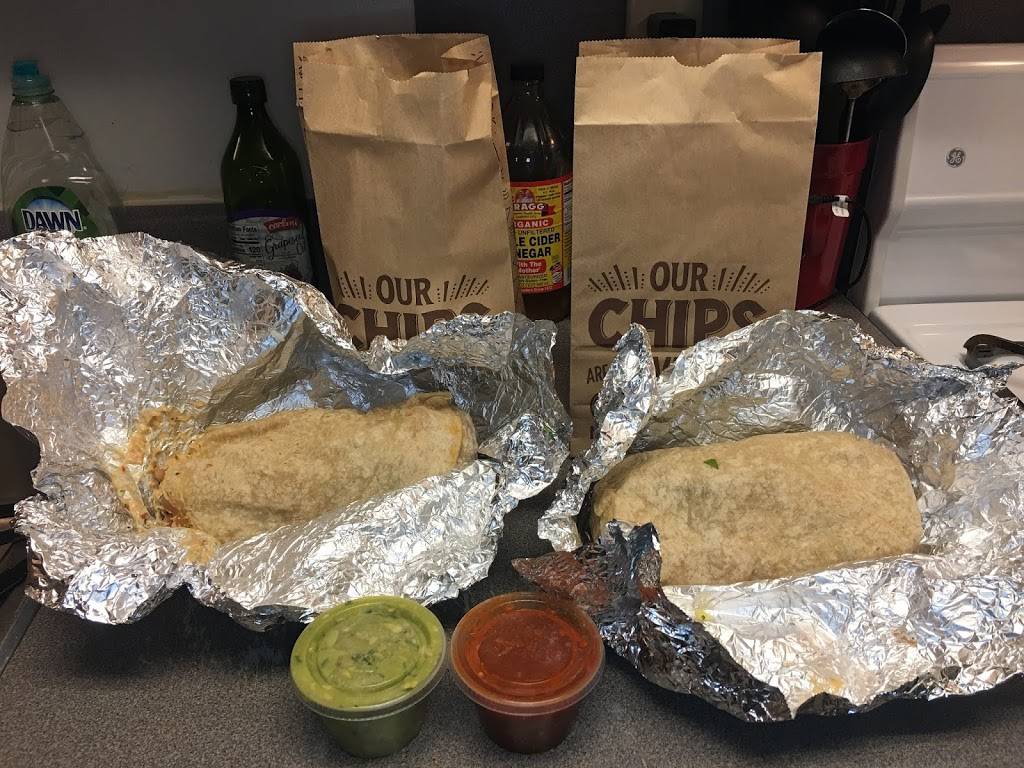 Chipotle Mexican Grill | restaurant | 4100 Humber Rd Ste 108, Winterville, NC 28590, USA | 2523530111 OR +1 252-353-0111