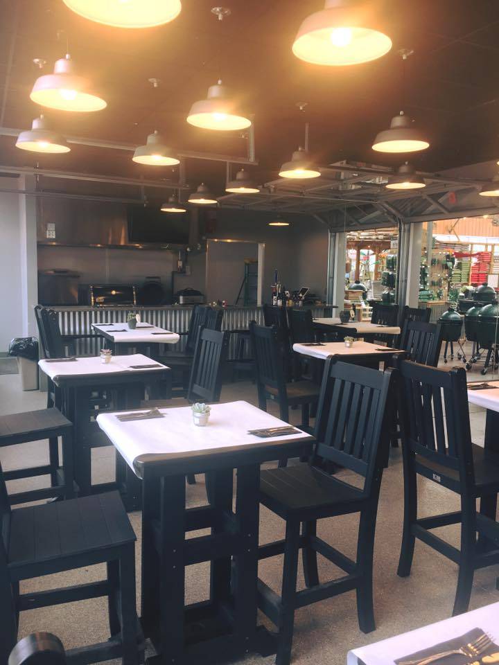 Sullys Grill at Sullivan Hardware & Garden | restaurant | 6955 N Keystone Ave, Indianapolis, IN 46220, USA | 3172559230 OR +1 317-255-9230