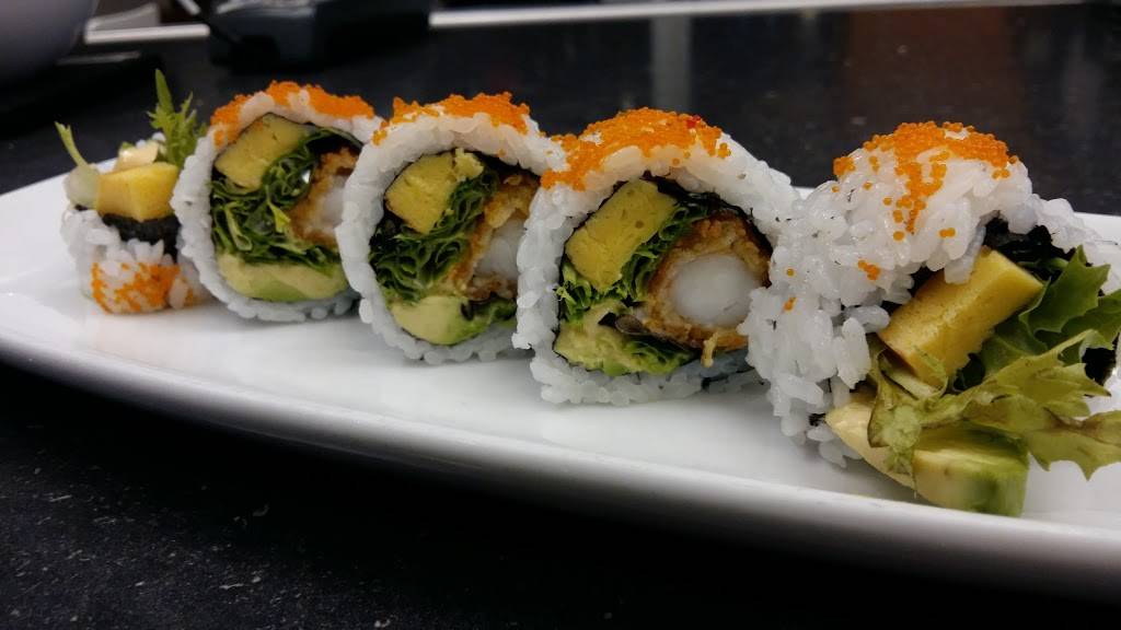 Yuzu sushi | meal takeaway | 2336 Ch Ste-Foy, Québec, QC G1V 1S5, Canada | 4186534445 OR +1 418-653-4445