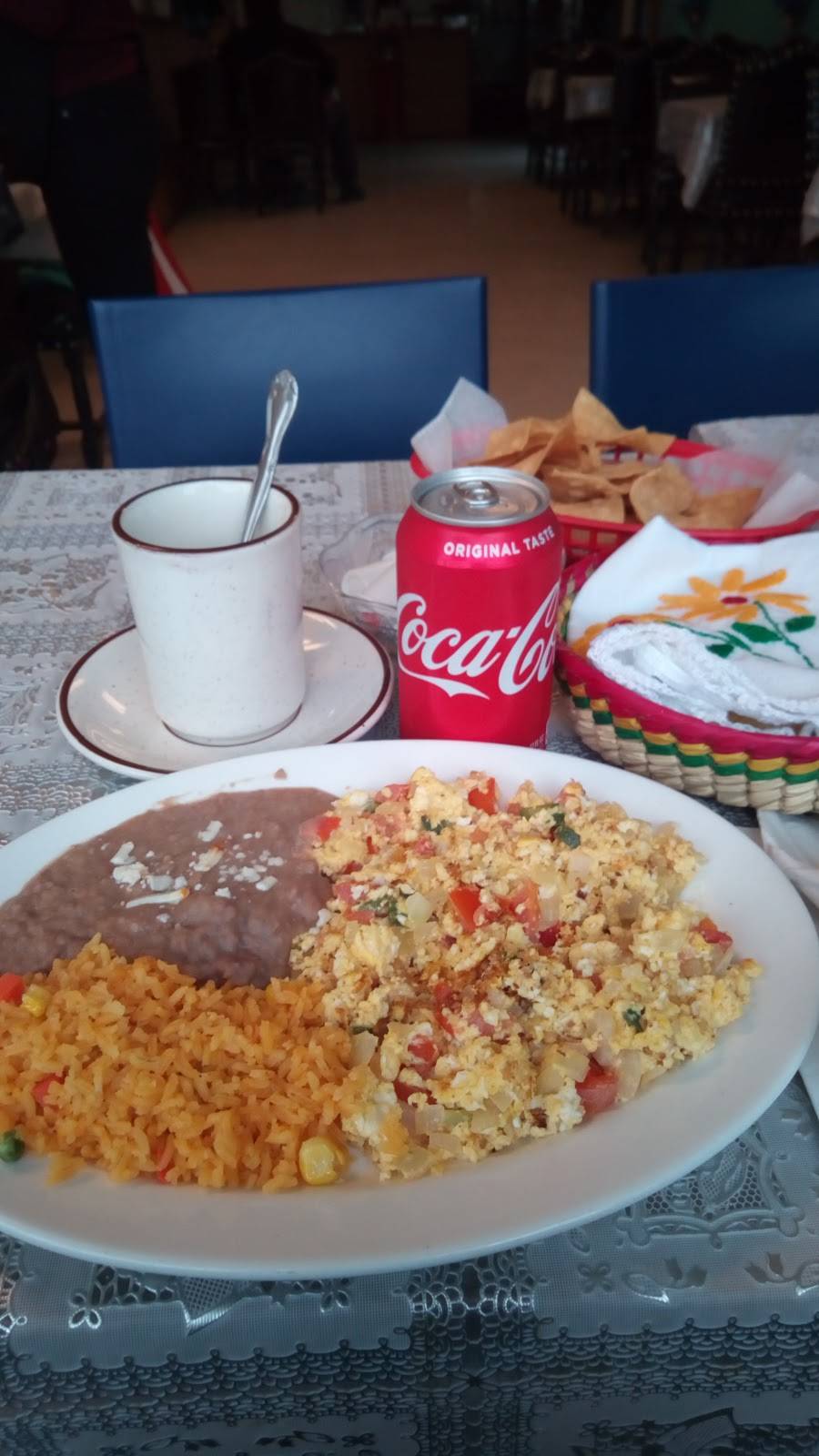 Las Tres Costenitas Restaurant | restaurant | 4147 S Kedzie Ave, Chicago, IL 60632, USA | 8722815739 OR +1 872-281-5739