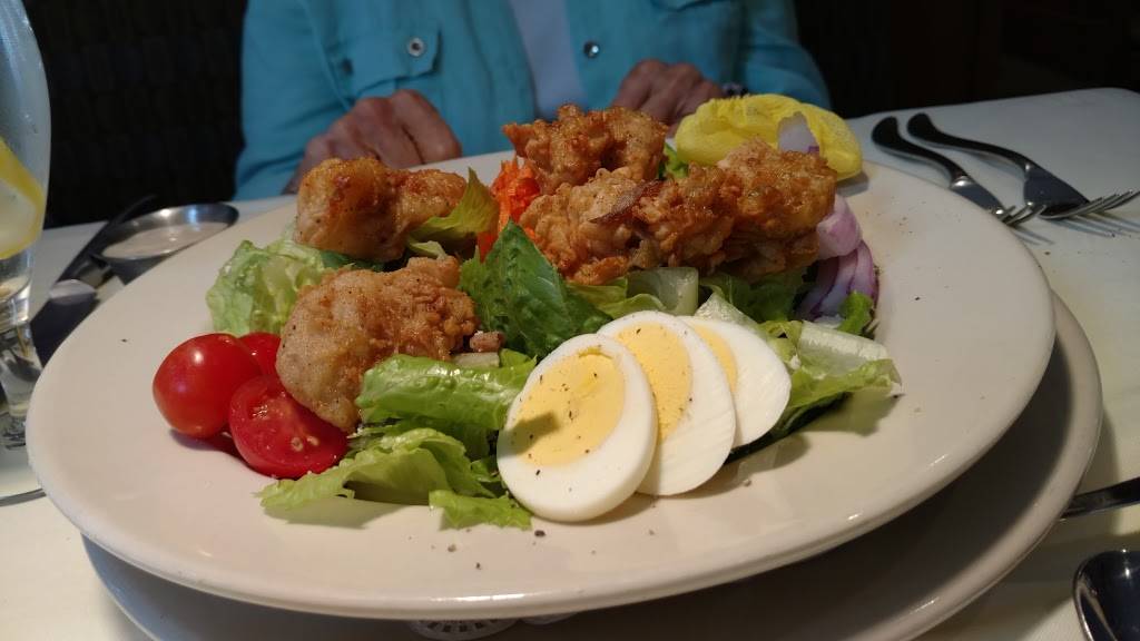 Schlesingers Steakhouse | restaurant | 1106 William Styron Square S, Newport News, VA 23606, USA | 7575994700 OR +1 757-599-4700