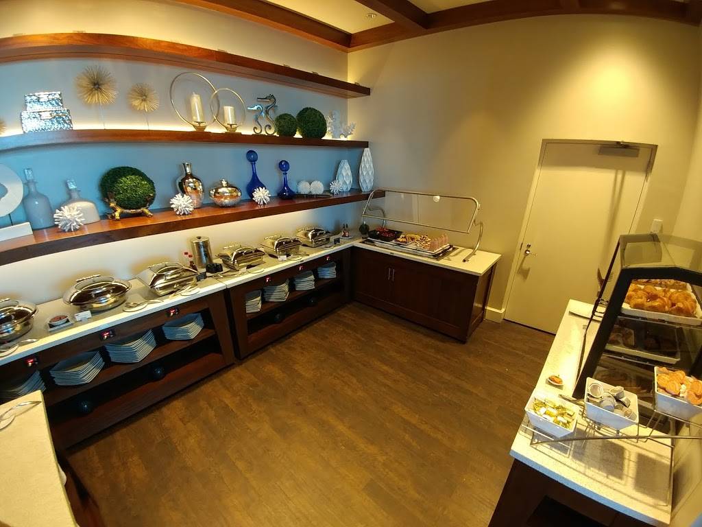 Sea-Guini | restaurant | 430 S Gulfview Blvd #100, Clearwater Beach, FL 33767, USA | 7274506236 OR +1 727-450-6236