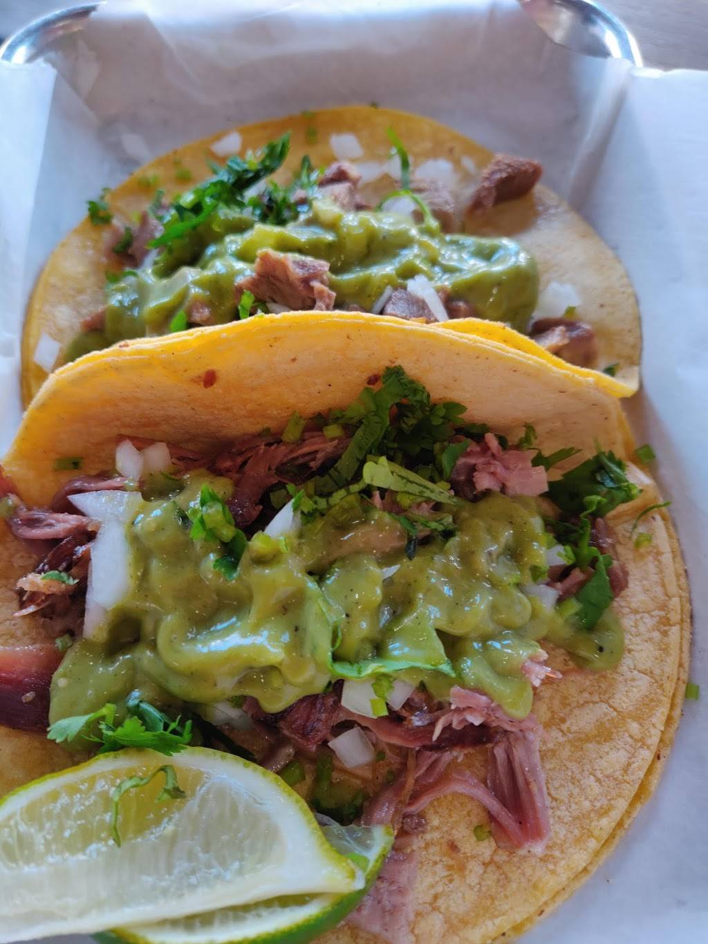 La Victoria Taqueria | restaurant | 6 Wallis St, Beverly, MA 01915, USA | 9789692228 OR +1 978-969-2228