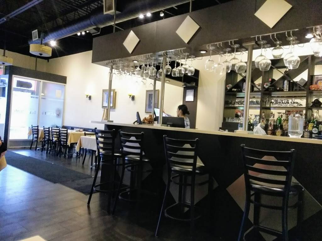 Dalchini Hakka Chinese Restaurant | restaurant | Karol Bagh Plaza, 1098 Peter Robertson Blvd Unit #10, Brampton, ON L6R 3A5, Canada | 9057998707 OR +1 905-799-8707